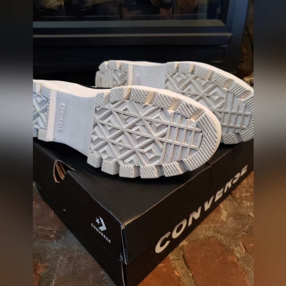 Converse Black and White High-Top Sneakers - Picture 5 of 8